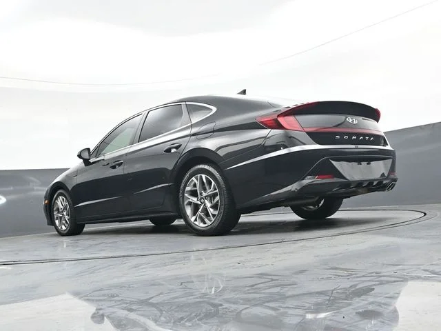 Used 2020 Black Hyundai SEL image 34
