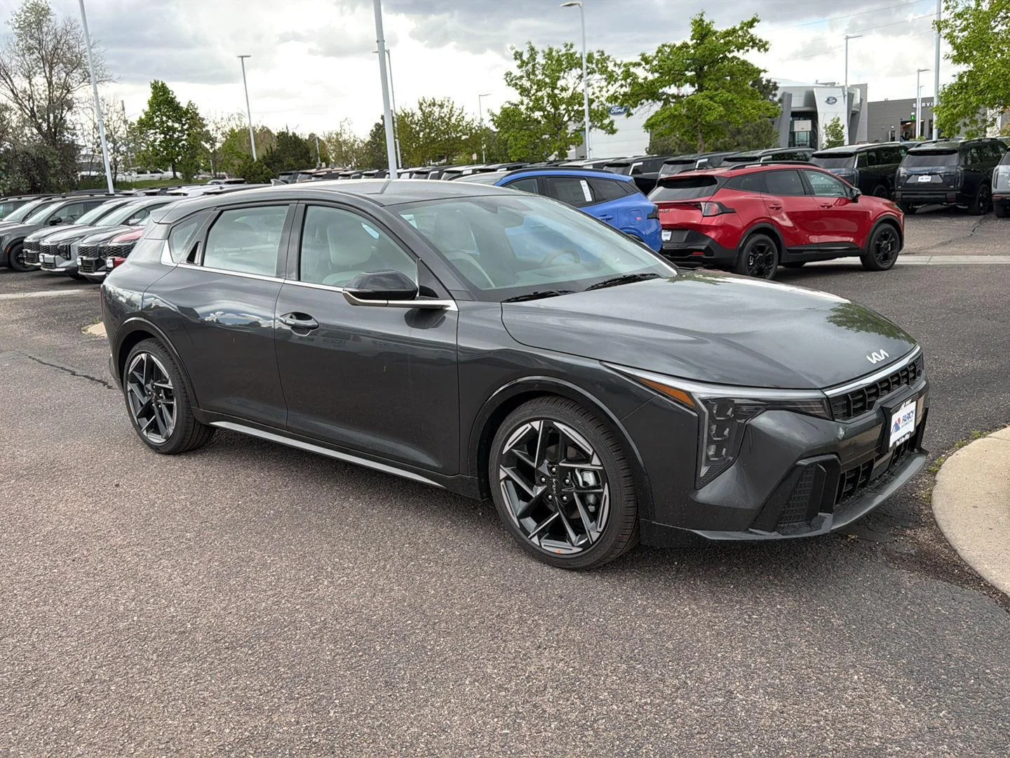New 2026 Interstellar Gray Kia GT-Line image 3