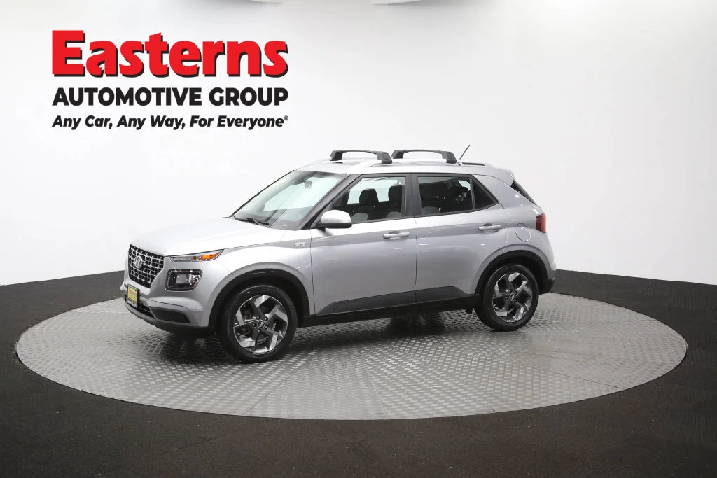 Used 2023 Silver Hyundai SEL image 60