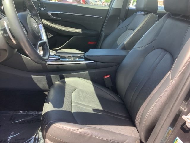 Certified Used 2023 Gray Hyundai Limited image 18
