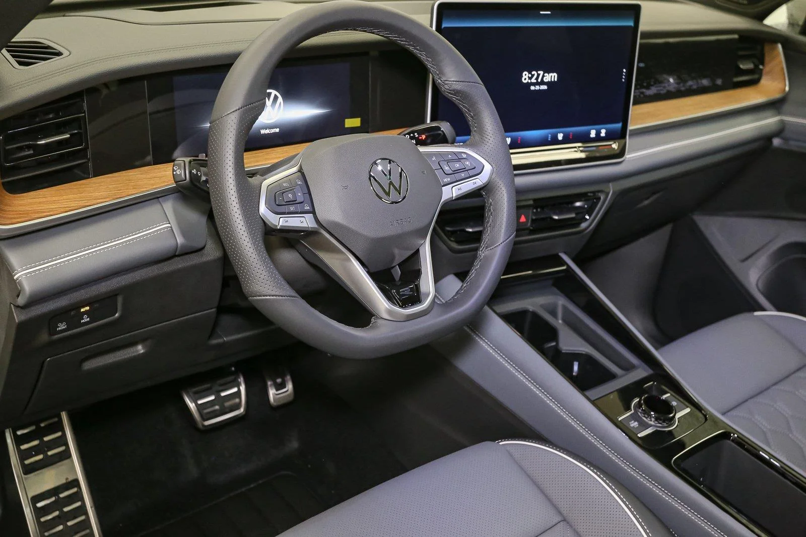 New 2026 Deep Black Pearl Volkswagen SEL R-Line Turbo image 20