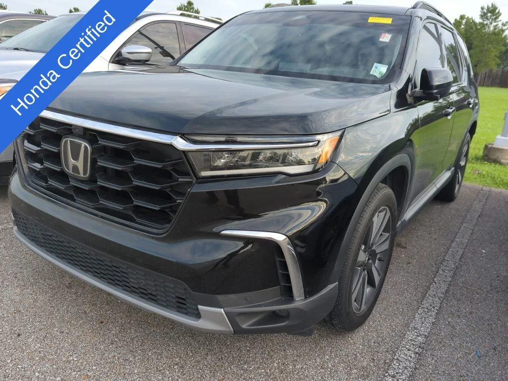 2023 Honda Pilot Elite AWD's photo