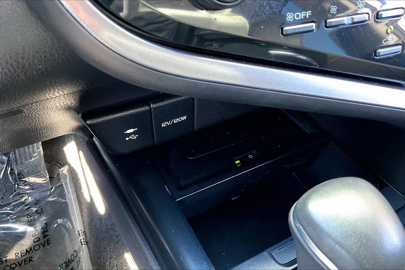 Used 2019 Gray Toyota XLE image 32