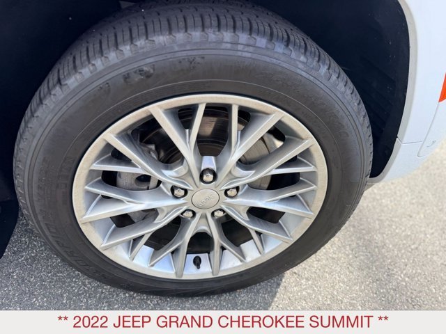 Certified Used 2022 White Jeep Summit image 39