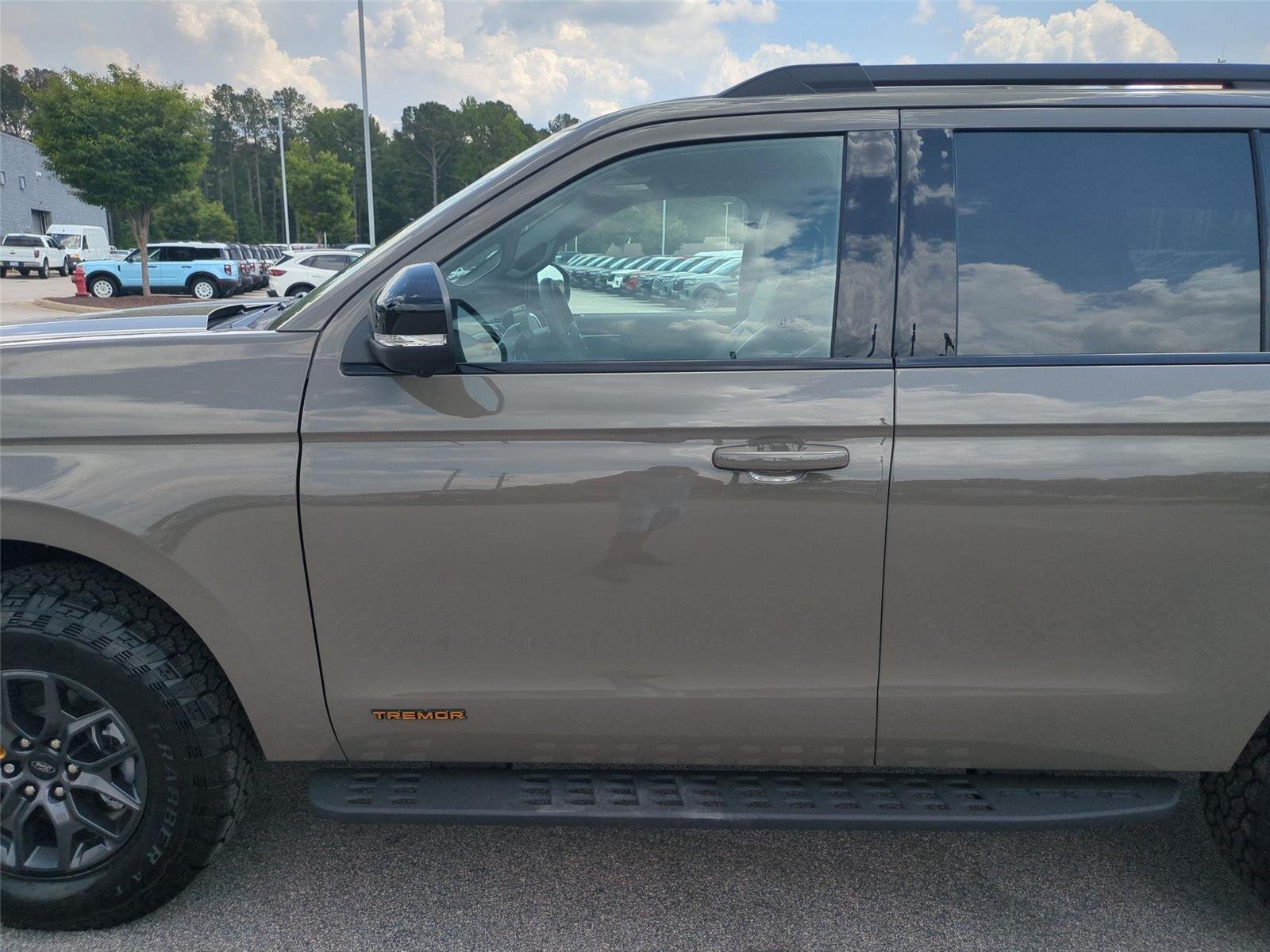 New 2026 Marsh Gray Ford Tremor® image 15