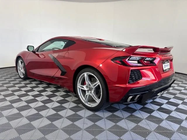 Used 2021 RED MIST METALLIC TINTCOAT Chevrolet 2LT image 41