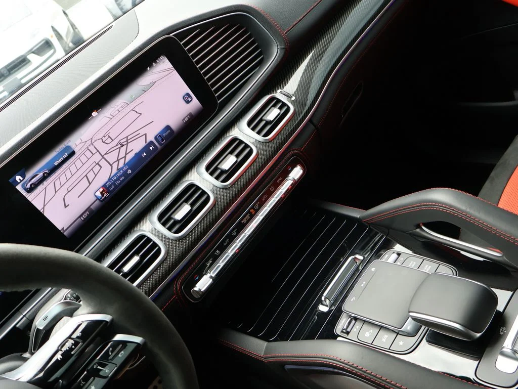 Used 2024 Polar White Mercedes-Benz GLE 53 AMG® image 22