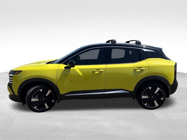 Used 2025 Yellow Nissan SR image 5