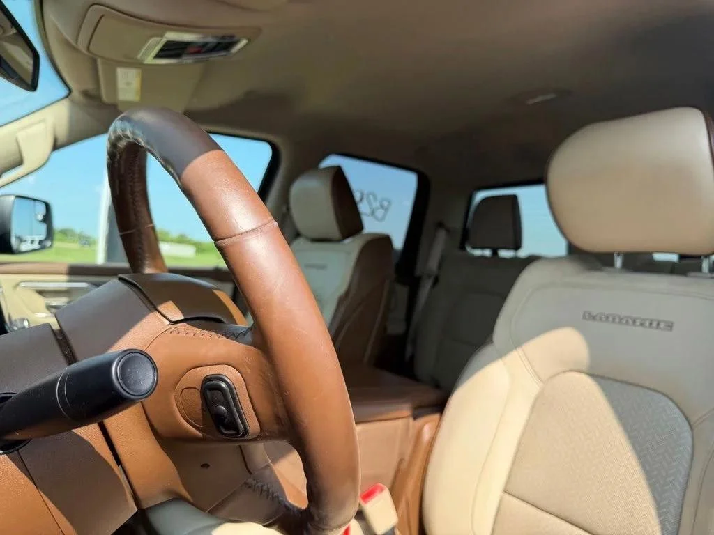 Used 2019 Red RAM Laramie image 30