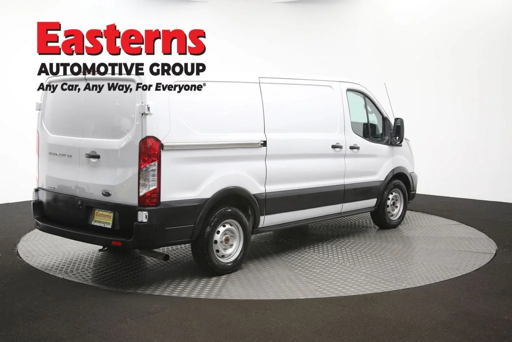 Used 2022 White Ford Base image 39