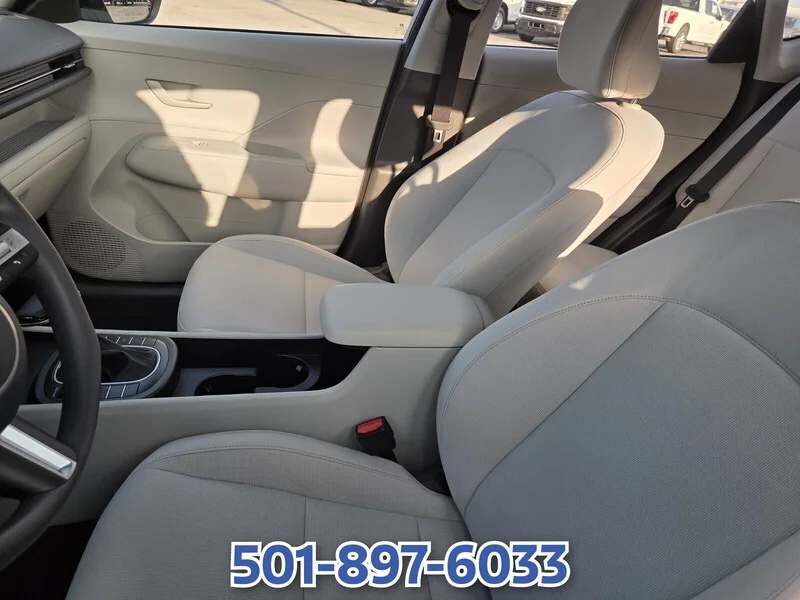 Used 2026 White HYUNDAI SE image 7