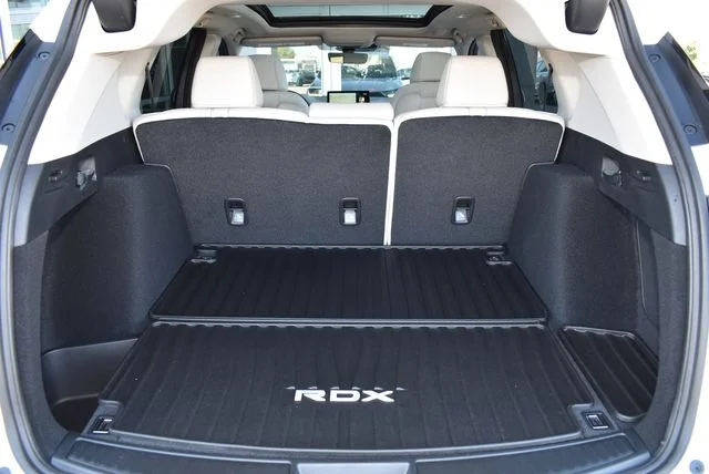 New 2026 Platinum White Pearl Acura Technology Package image 19