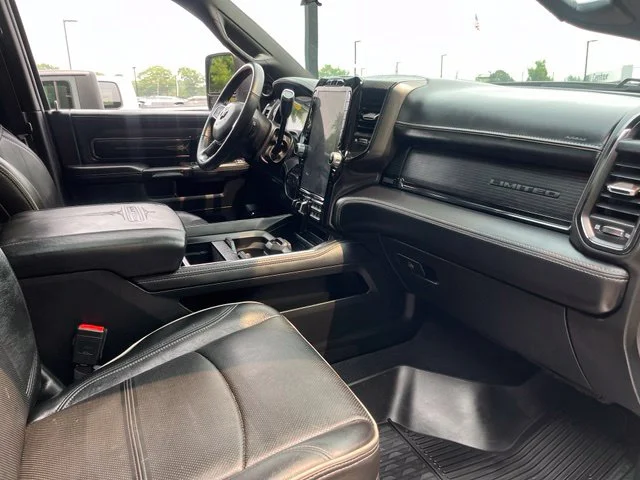 2023 RAM Ram 2500 Pickup Laramie Limited - Photo 44
