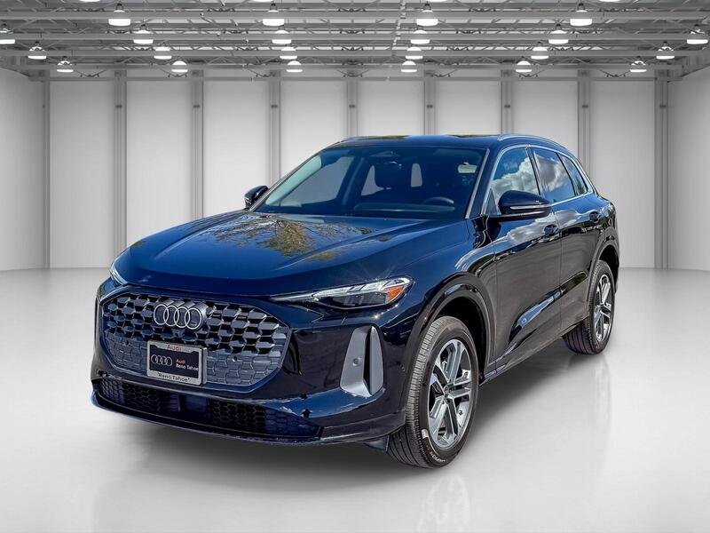 2025 Audi Q5 40 Premium's photo