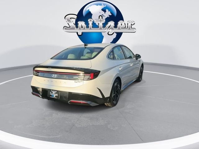 New 2026 White Hyundai SEL Sport image 34