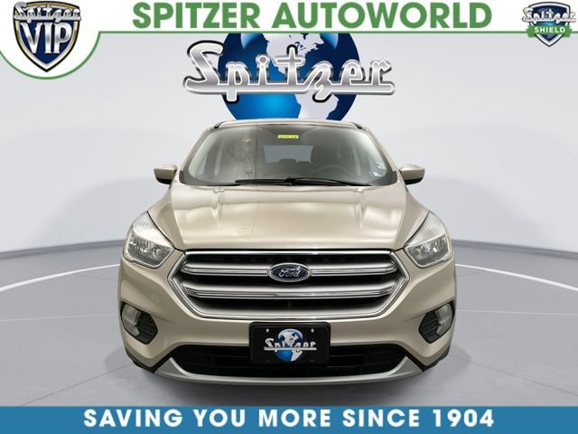 Used 2017 White Ford SE image 4