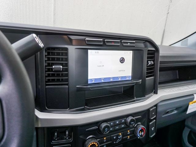 New 2024 Oxford White Ford XL image 62