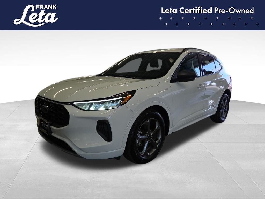 Used 2023 Oxford White Ford  image 1