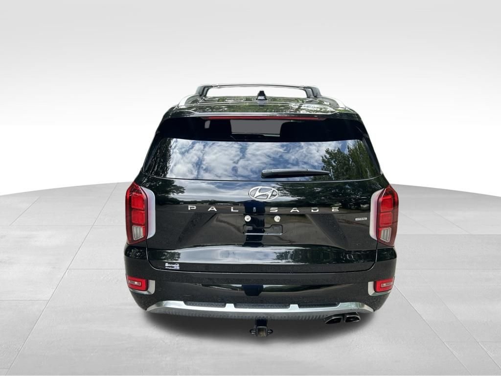 Used 2021 Black Hyundai Calligraphy image 4