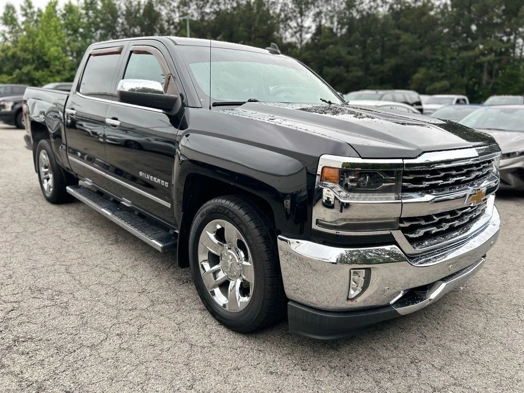 2018 Chevrolet Silverado 1500 LTZ Crew Cab Short Box's photo