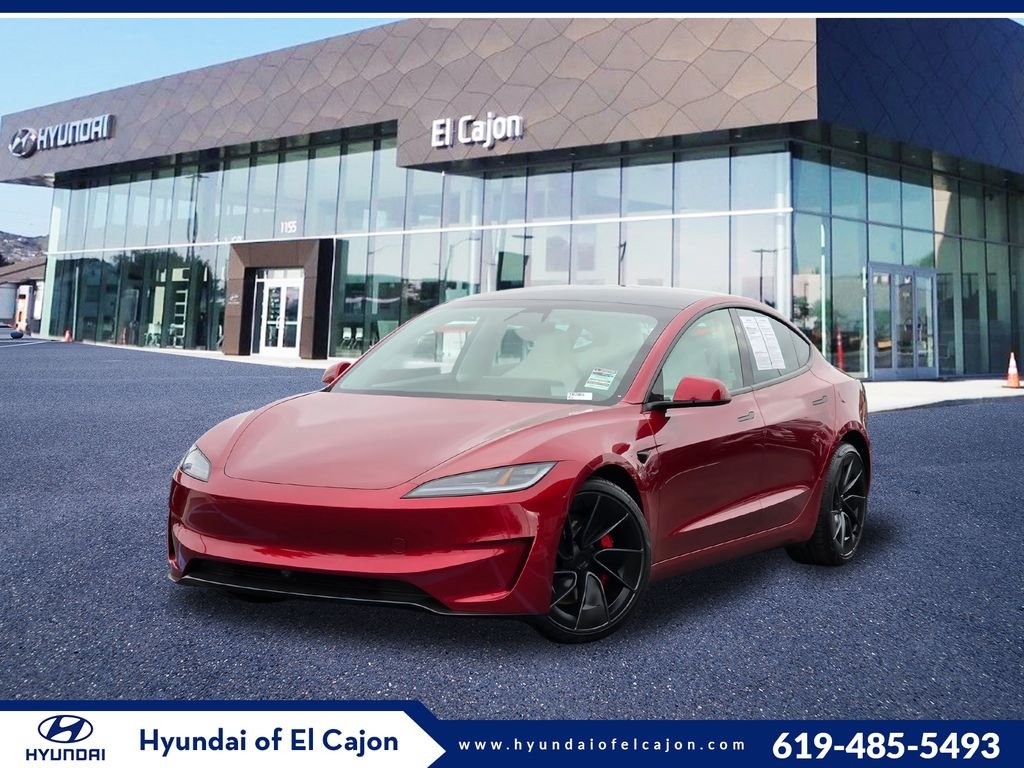 2026 Tesla Model 3 Performance's photo