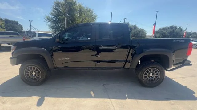 2022 Chevrolet Colorado ZR2 - Photo 5