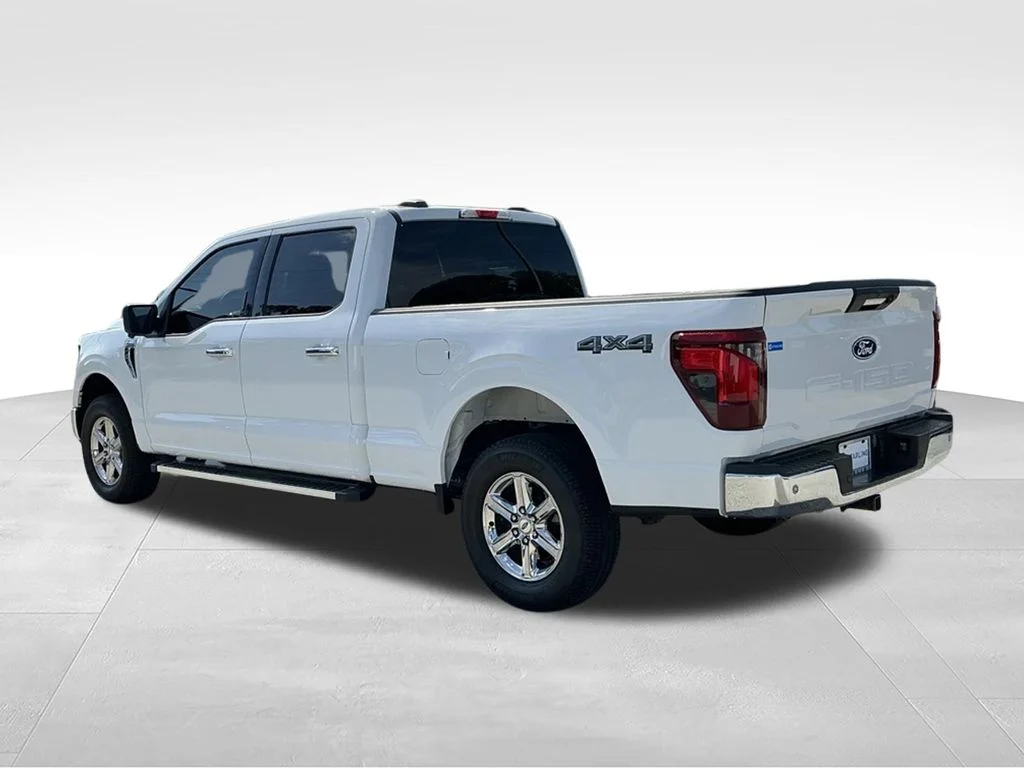 Used 2024  Ford XLT image 7