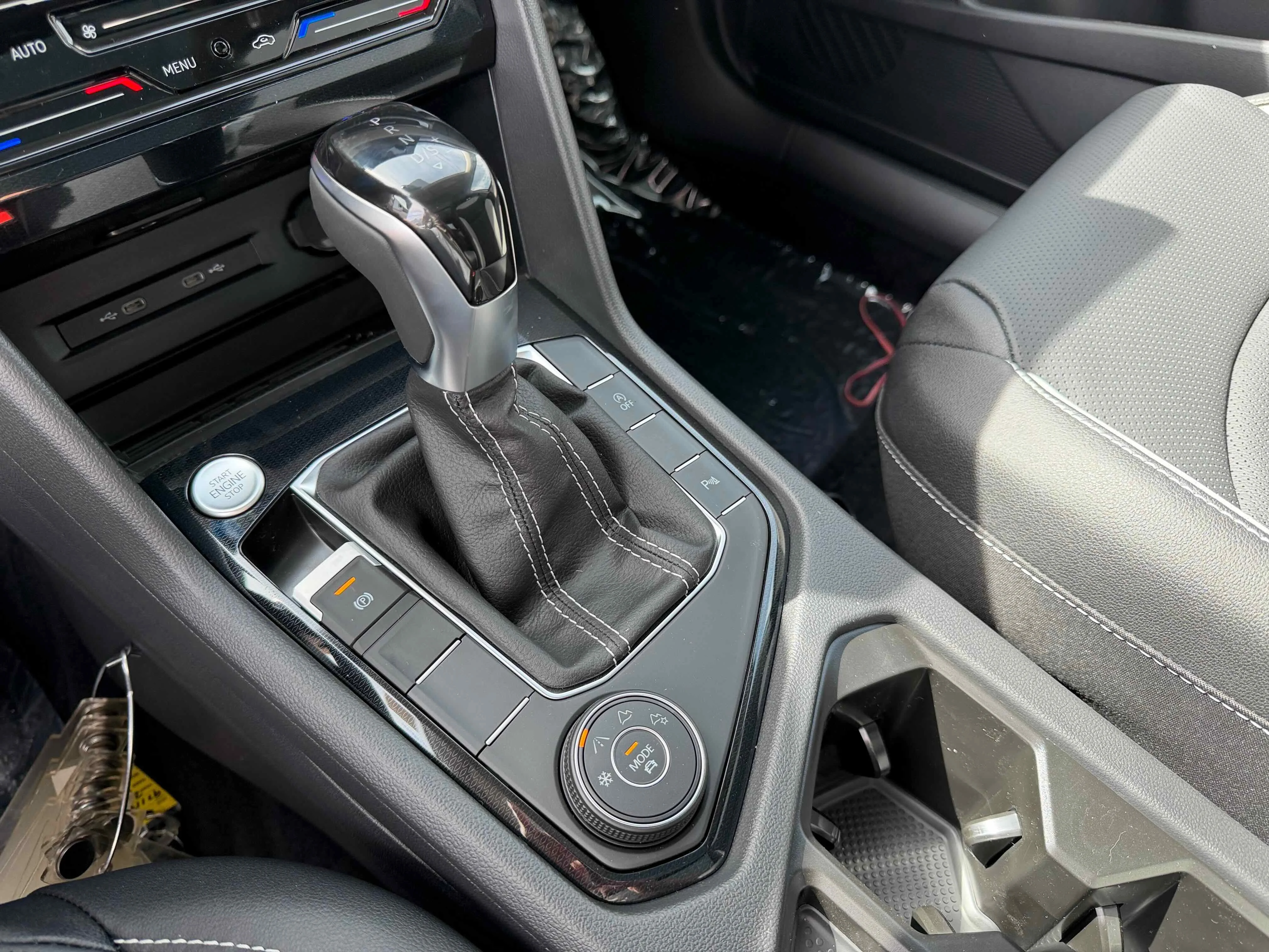New 2026 Pure White Volkswagen SEL image 24