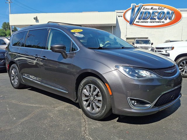 2020 Chrysler Pacifica Touring L Plus