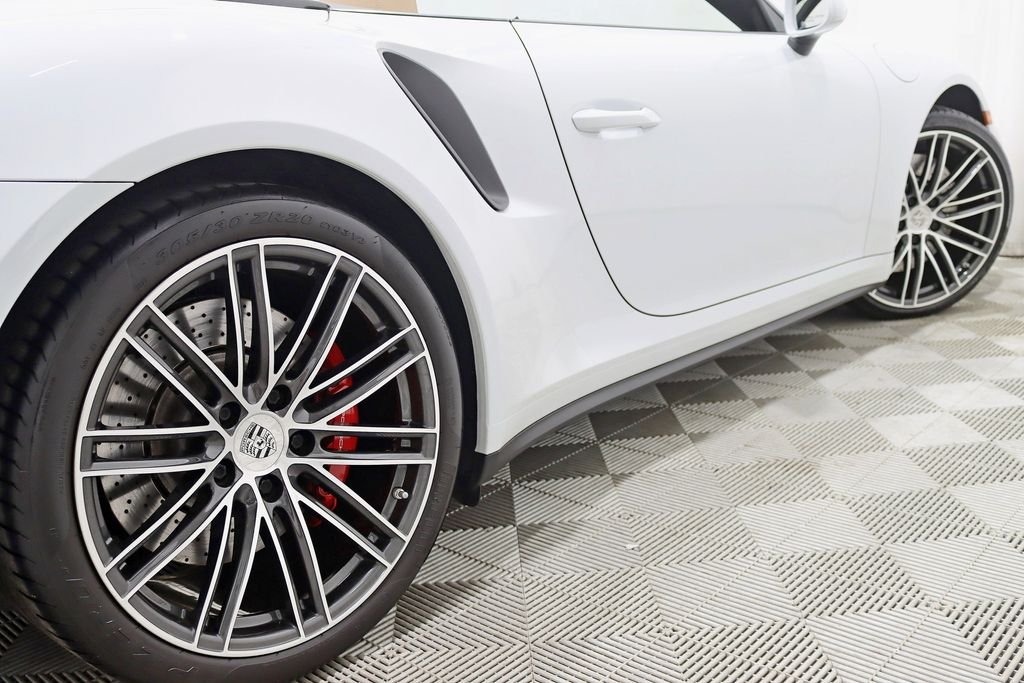 2018 Porsche 911 Turbo - Photo 12