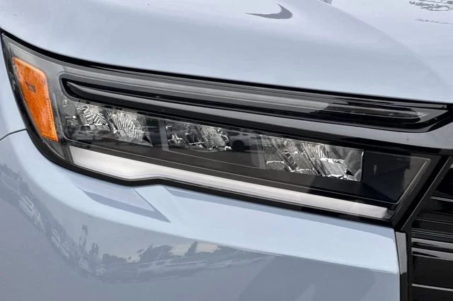 New 2026 Sonic Gray Pearl Honda Black Edition image 11