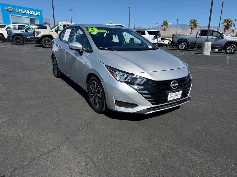 2024 Nissan Versa Sedan SV