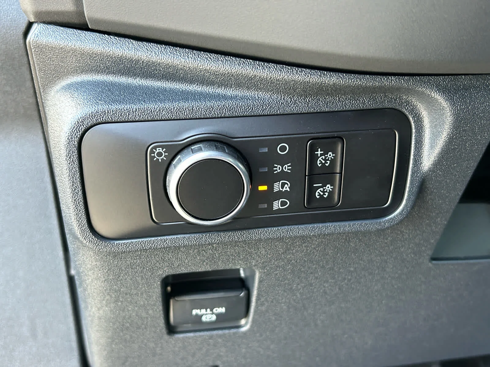 New 2026 Marsh Gray Ford Base image 21