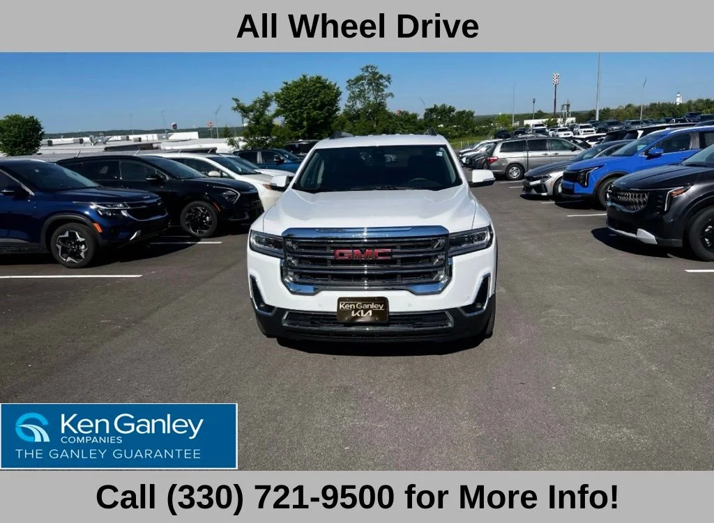 Used 2023 White GMC SLT image 2