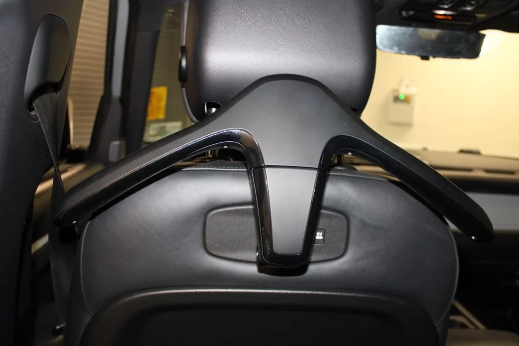 Used 2022 Silver Land Rover XS Edition image 40