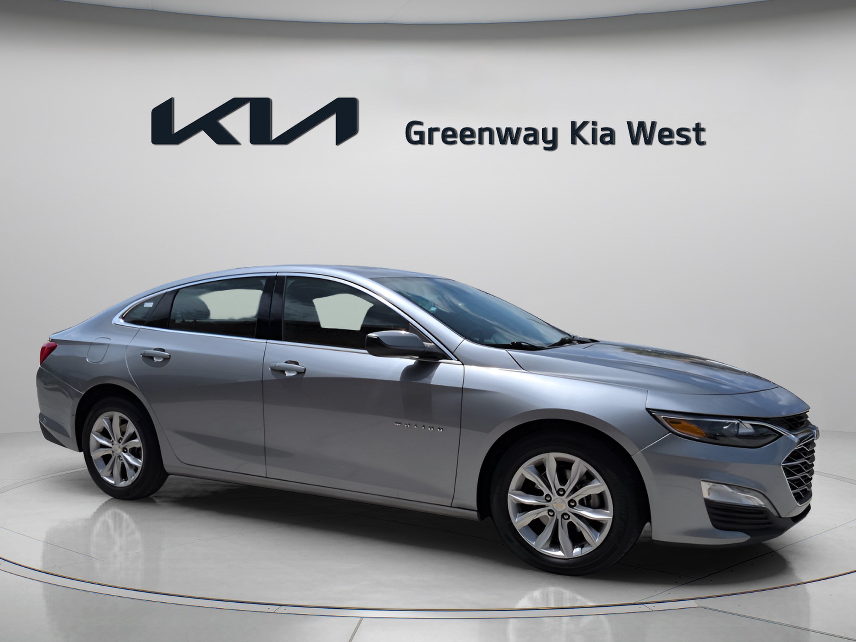 Used 2024 Sterling Gray Metallic Chevrolet LT image 1