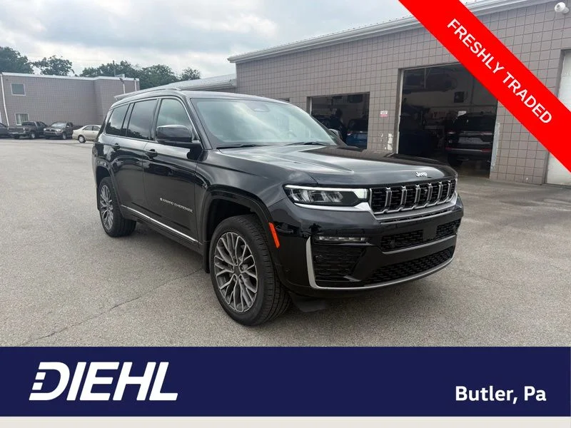 Used 2026 Black Jeep Summit image 1