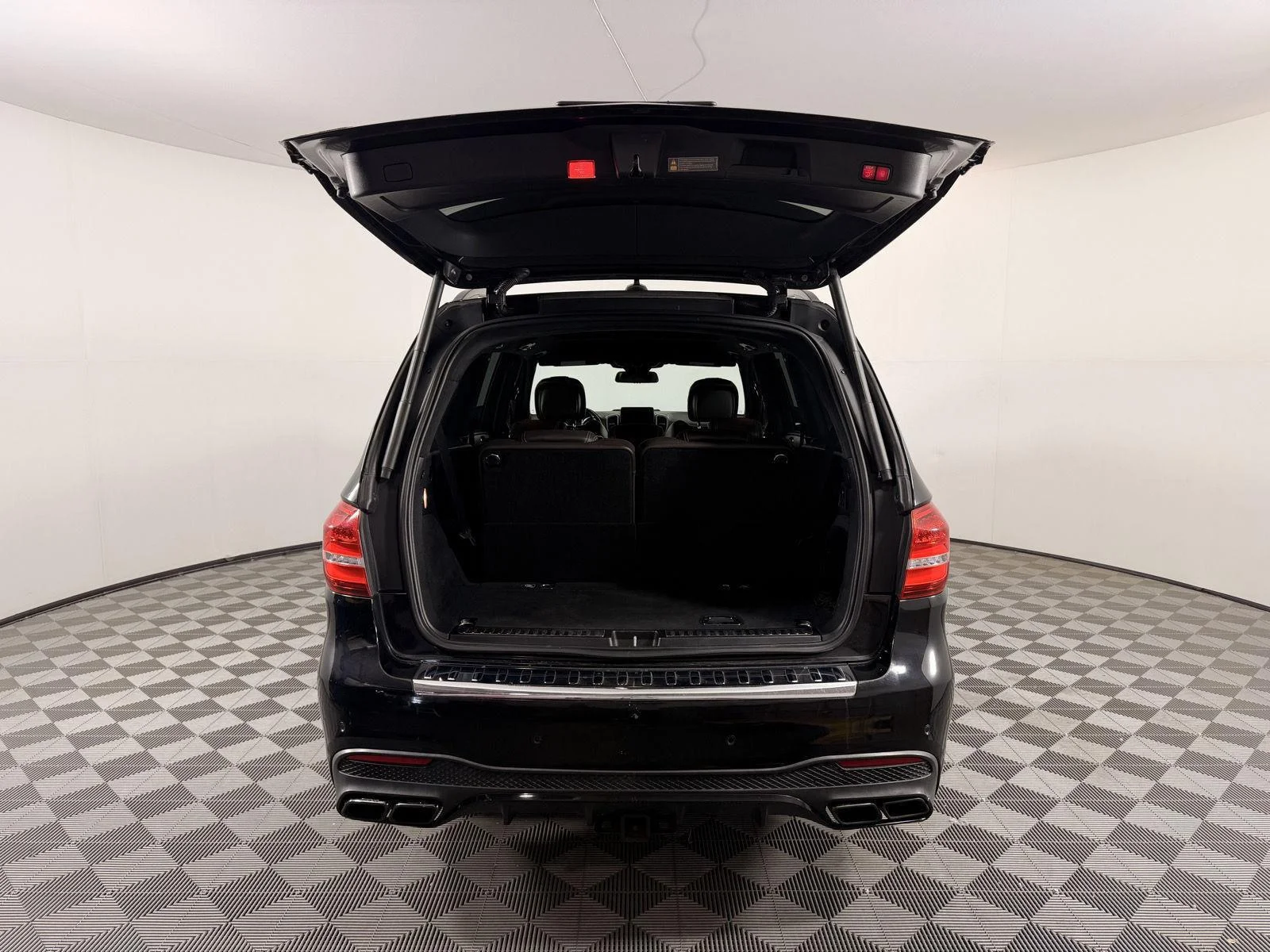 Used 2017 Obsidian Black Metallic Mercedes AMG GLS 63 image 5