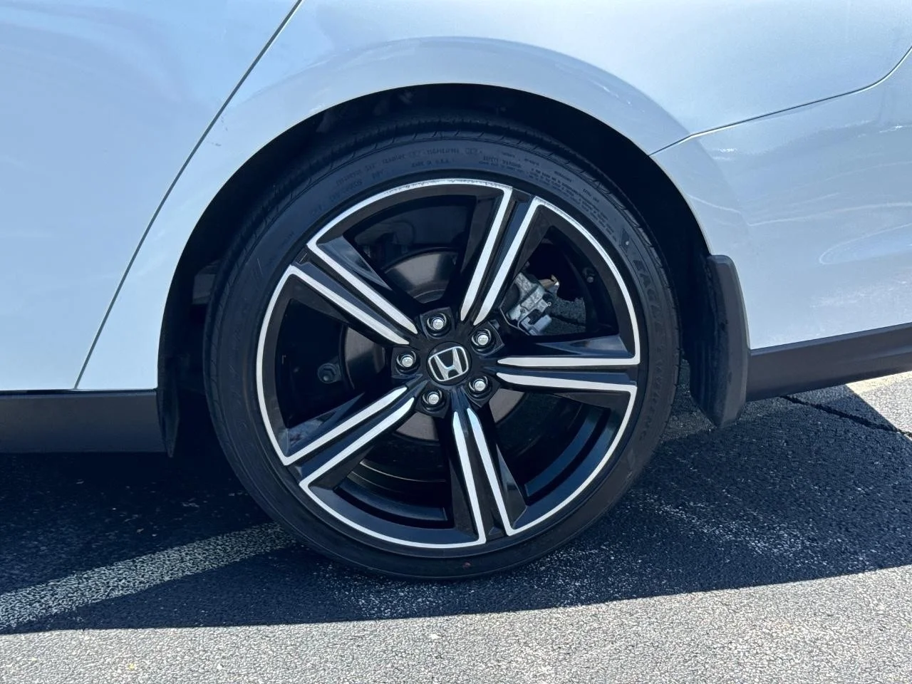 2023 Honda Accord Hybrid Sport - Photo 8