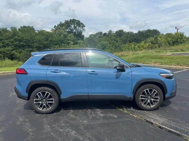 Used 2026 Blue Toyota XLE image 2