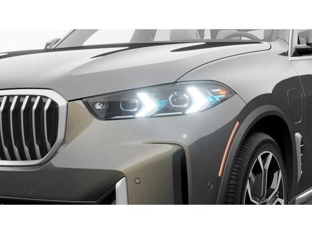 New 2026 Dravit Grey Metallic BMW xDrive50e image 6