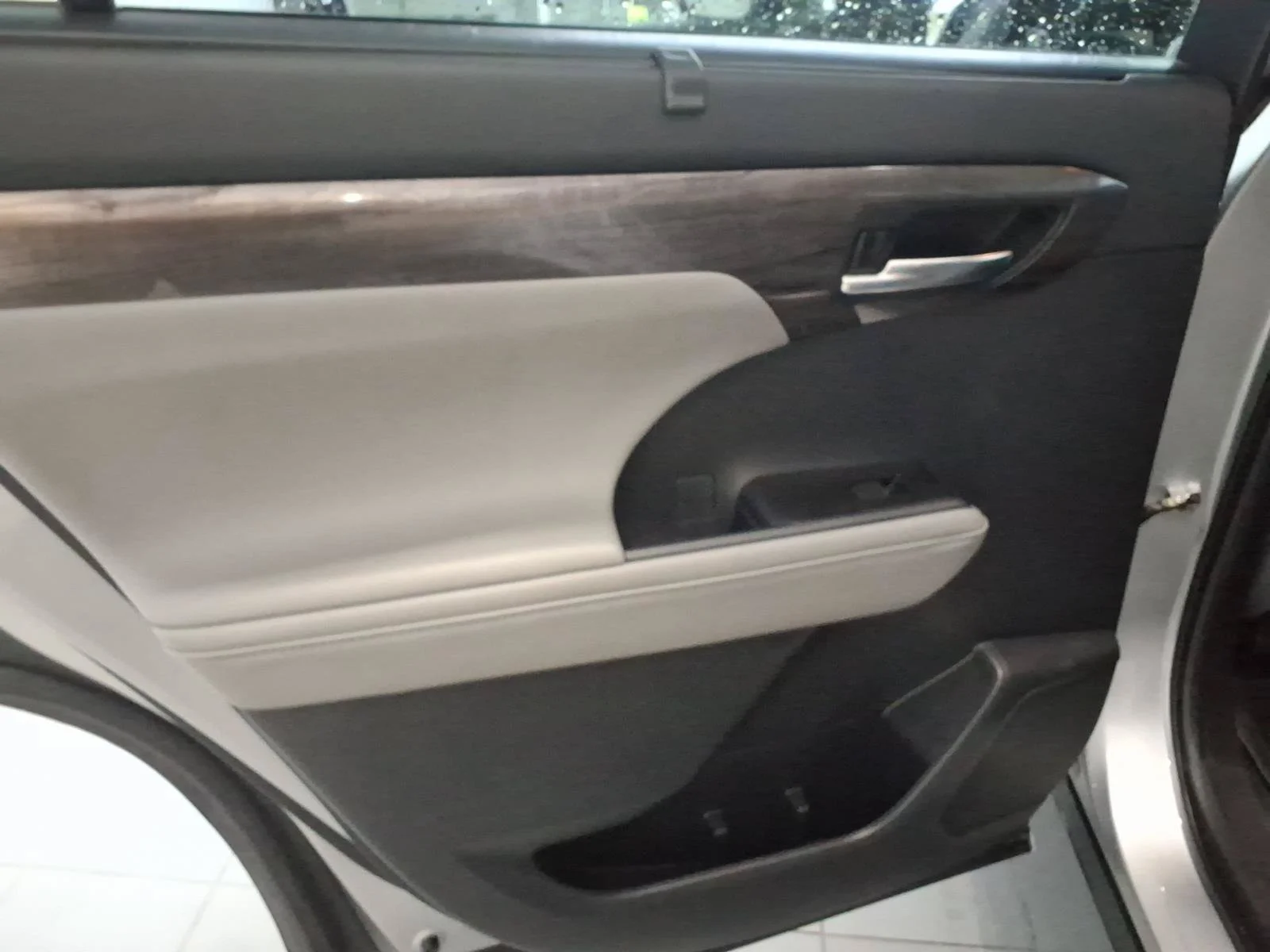 Used 2023 Celestial Silver Metallic Toyota Hybrid Platinum image 18