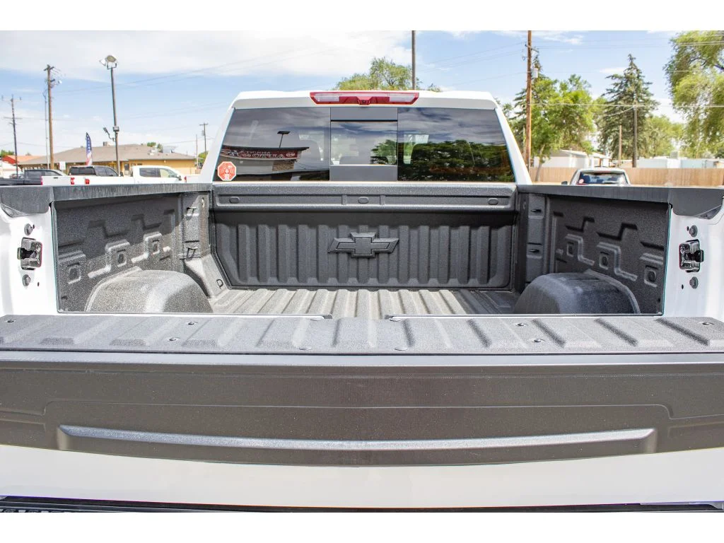 New 2026 Summit White Chevrolet LT Trail Boss image 12