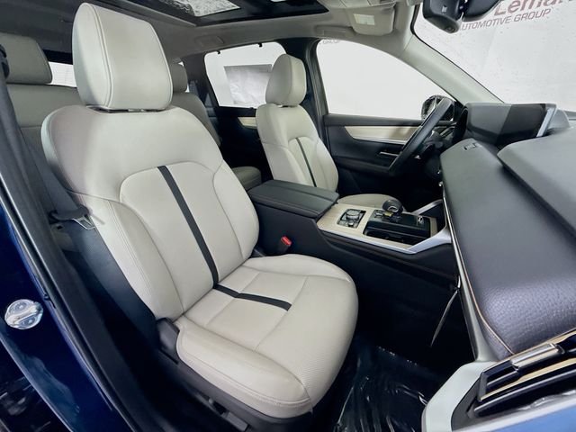2026 Mazda CX-90 Premium Package - Photo 31