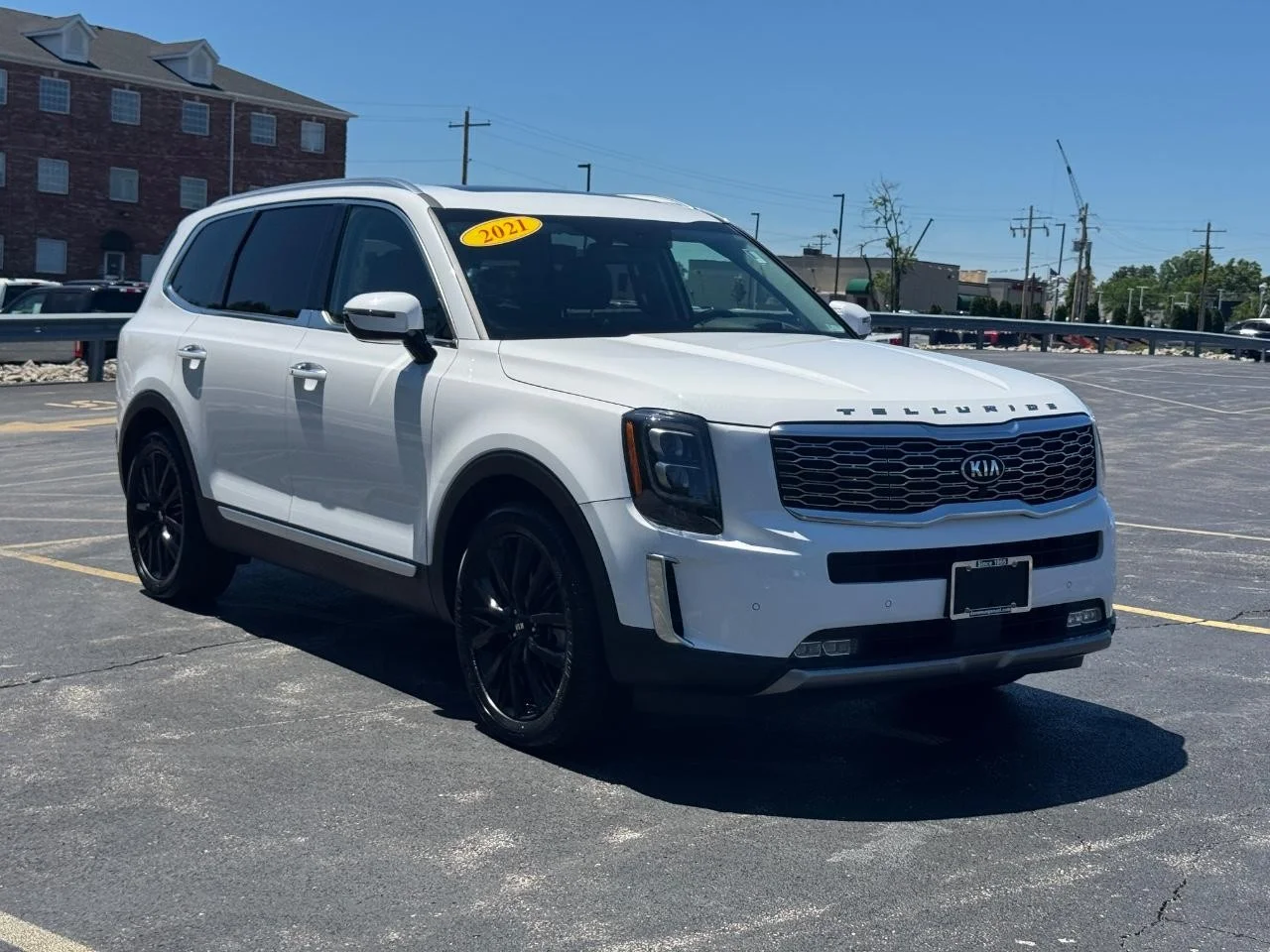 Used 2021 Glacial White Pearl Kia SX image 2