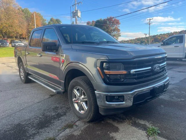 Used 2025  Ford XLT image 2