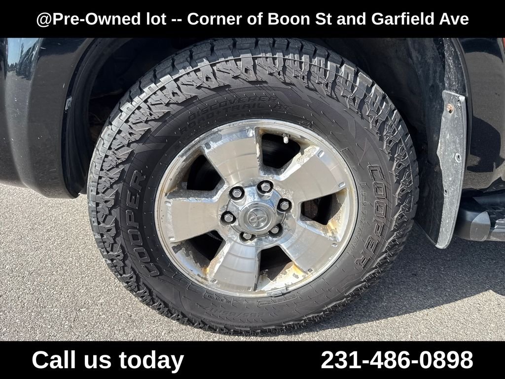 Used 2008 Black Toyota SR5 image 10