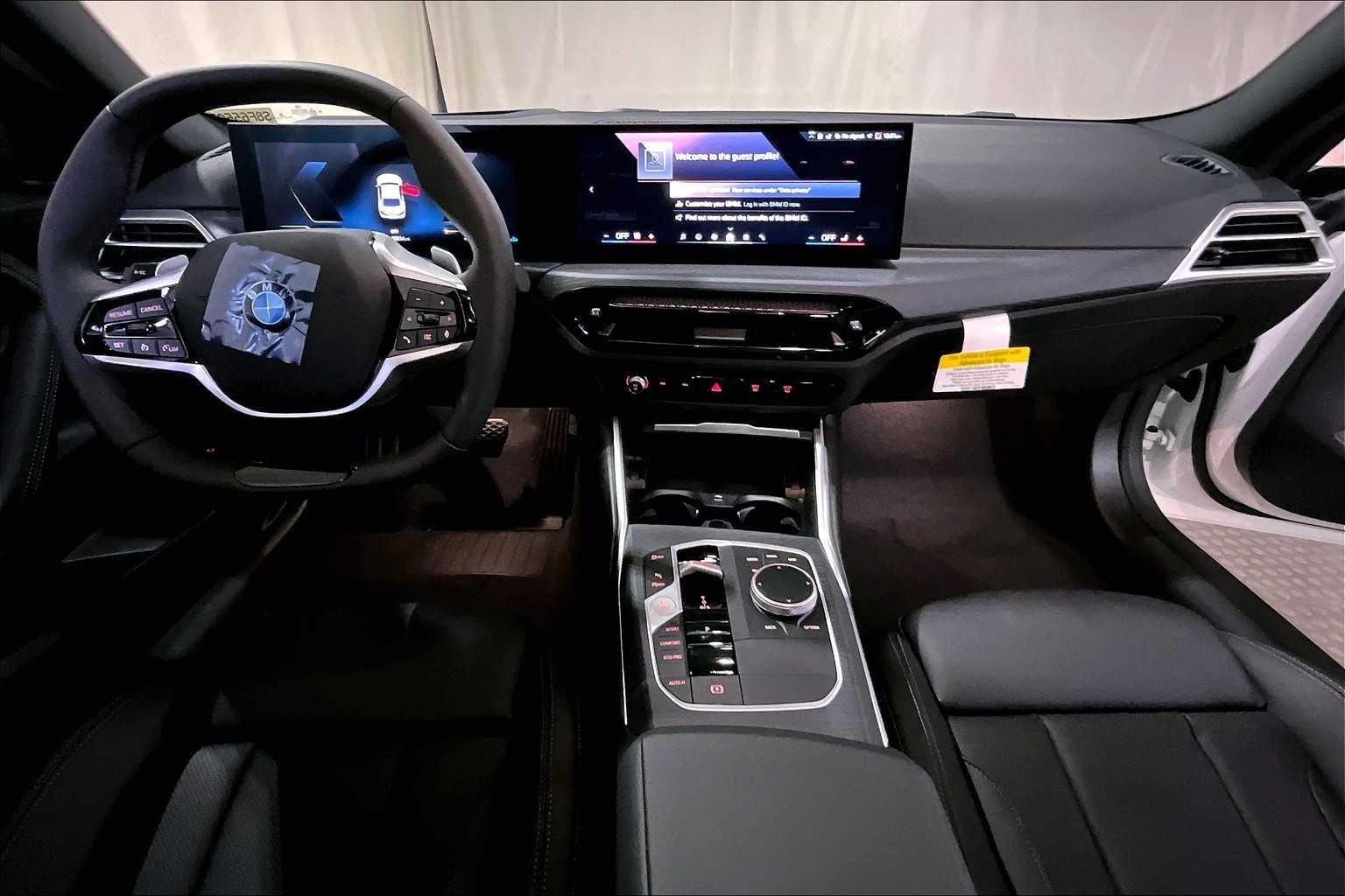 2025 BMW 2 Series 230i - Photo 7