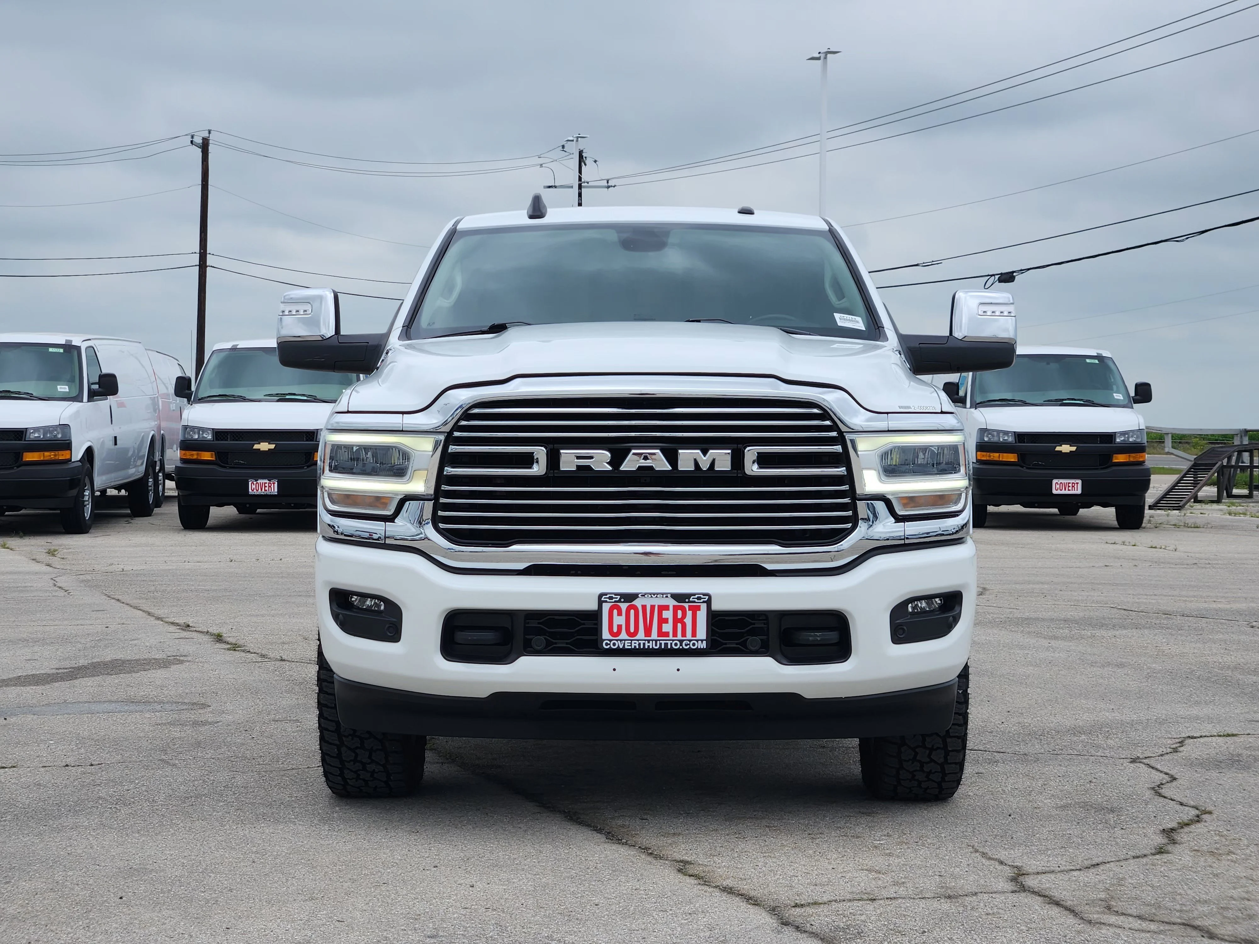 Used 2023 Bright White Clearcoat Ram Laramie image 2