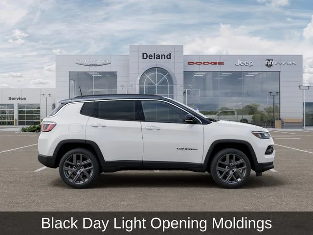 New 2026 Bright White Clear-Coat Exterior Paint Jeep Limited image 25